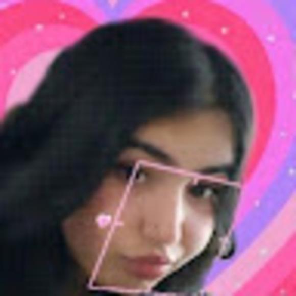 Profile Picture of Shivani Mandics (@smandics06) on Poshmark