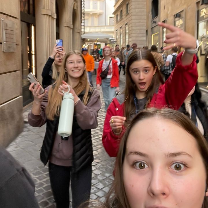 Profile Picture of danielle hitchings (@daniellehitchings10) on Tiktok