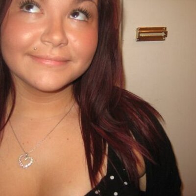 Profile Picture of Julia Lotta (@Juleslotta) on Twitter