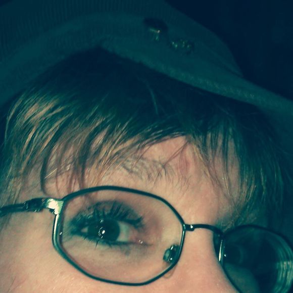 Profile Picture of Joselyne Rogan (@joselynerogan) on Poshmark