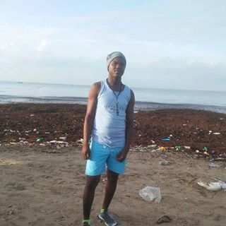 Profile Picture of Denis Makenson (@denis.makenson) on Facebook