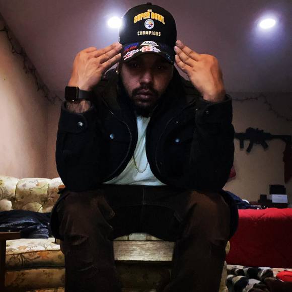 Bryant Griffin jr. - Poshmark Profile Picture of Bryant Griffin jr. (@squadnem31) on Poshmark