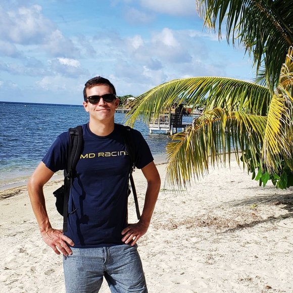 Filipp Balayev - Poshmark Profile Picture of Filipp Balayev (@filipp27) on Poshmark