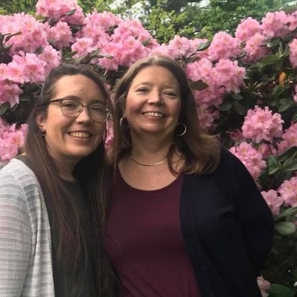 Profile Picture of Lisa Wheeler (@lisamfwc) on Poshmark