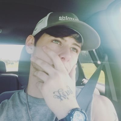 Profile Picture of Colten Moore (@Colt_Moore_98) on Twitter