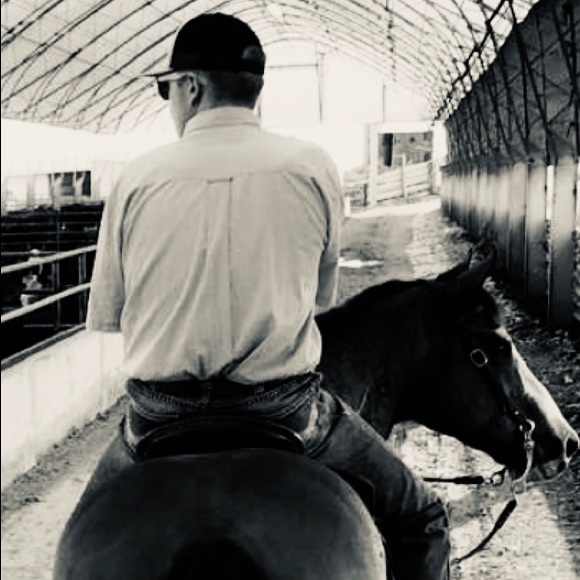 Profile Picture of Brandon Burmeister (@bburmeister81) on Poshmark