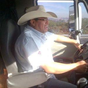 Profile Picture of Salvador Herrera (@BarryKey) on Twitter