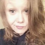Profile Picture of Lori Raby (@everyoneloveslori) on Instagram