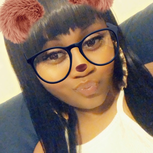 Profile Picture of Sherrell Bennett (@sherrellbennett) on Poshmark