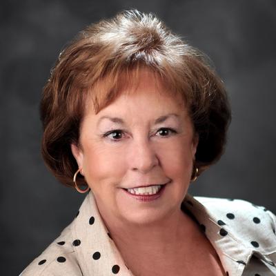 Profile Picture of Claudette Moore (@cmoore4re) on Twitter