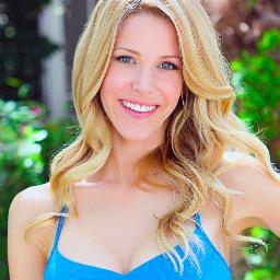 Profile Picture of Kristin MacDowell (@Mrs_Vegan) on Twitter