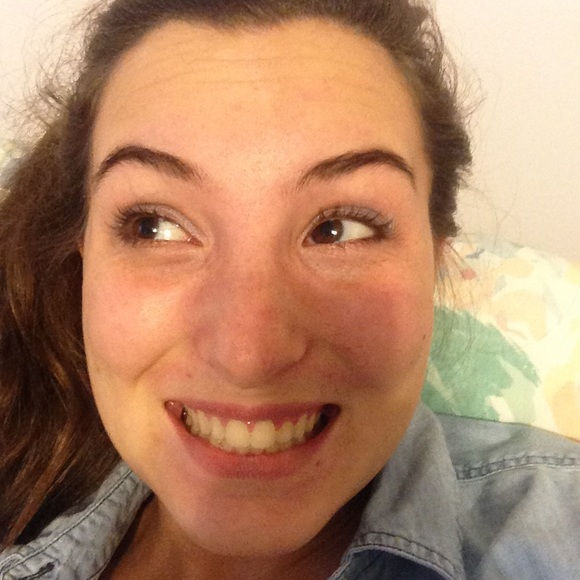 Profile Picture of Caitlin Graska (@catgras) on Poshmark