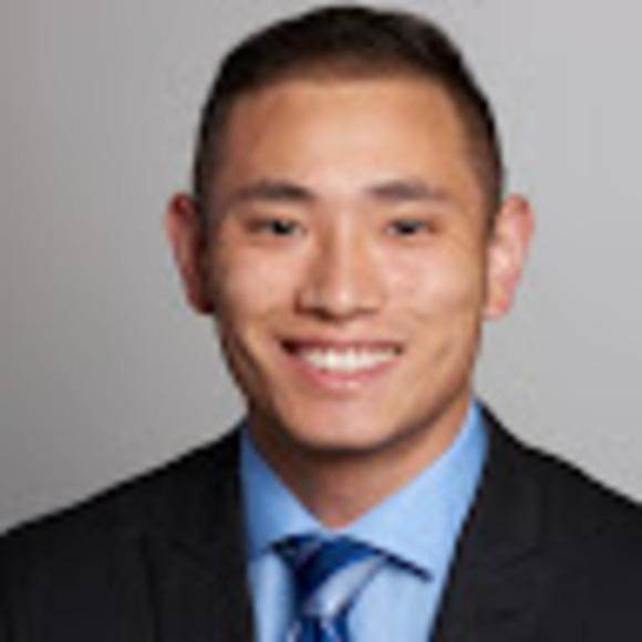 Profile Picture of Kevin Hu (@kevin_hu) on Poshmark