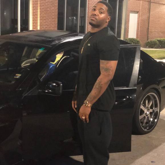 Profile Picture of Eddie Joseph (@eddo6723) on Poshmark