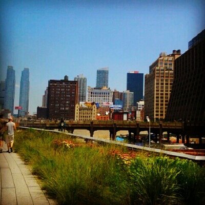 Profile Picture of Neil Colby (@NeilColby242) on Twitter