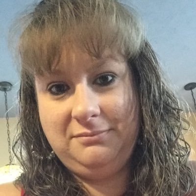 Profile Picture of Amber Kiser (@aunt_ambie) on Twitter