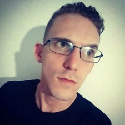 Profile Picture of Jonathan Santos (@Jonatthan77) on Twitter