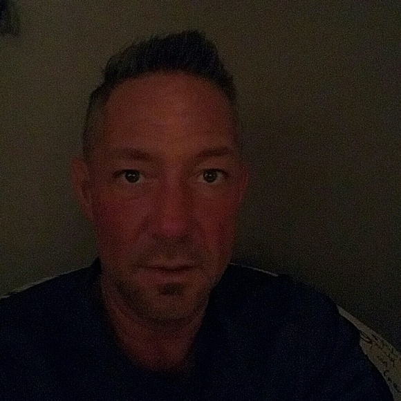 Profile Picture of Mike Mapes (@mikemapes22) on Poshmark