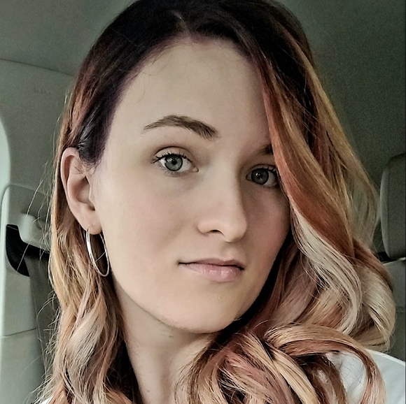 Profile Picture of Mary kate Milnes (@oathkeeper95) on Poshmark