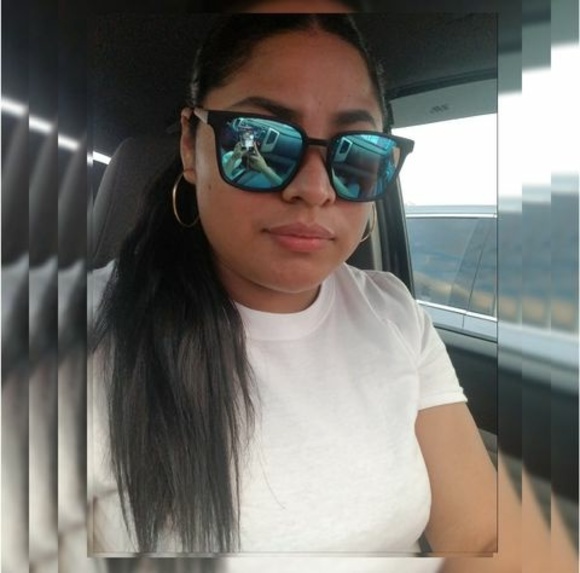 Profile Picture of Isabel Irias (@padillanora707) on Poshmark