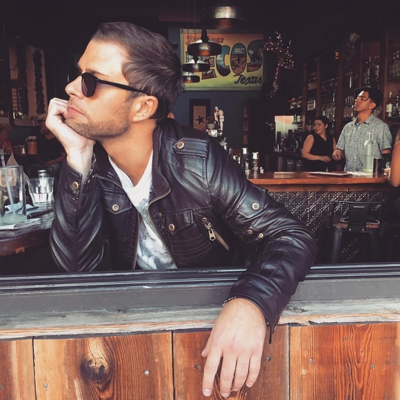 Profile Picture of Mark Alvarez (@mark_alvy) on Poshmark