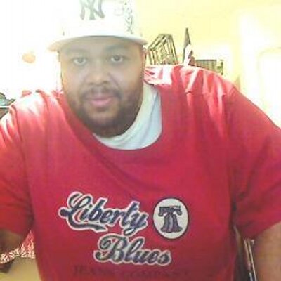 Profile Picture of Dwayne Holloway (@SocialRevolter) on Twitter