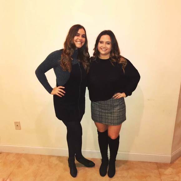 Profile Picture of Danielle Disanto (@danielledisanto) on Poshmark