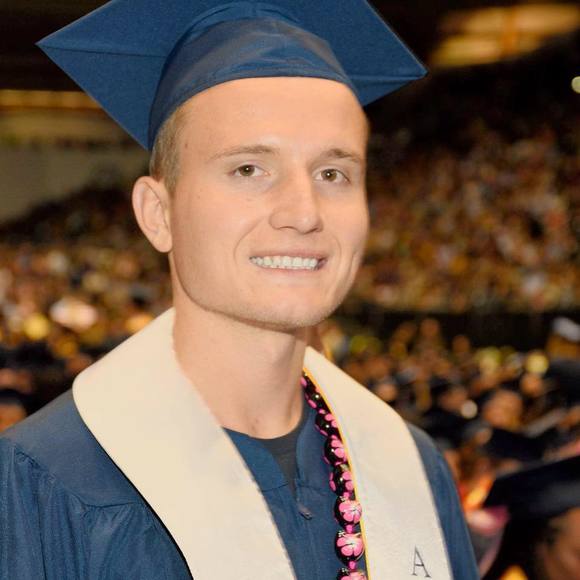 Profile Picture of Harun Ajanovic (@harun1996) on Poshmark