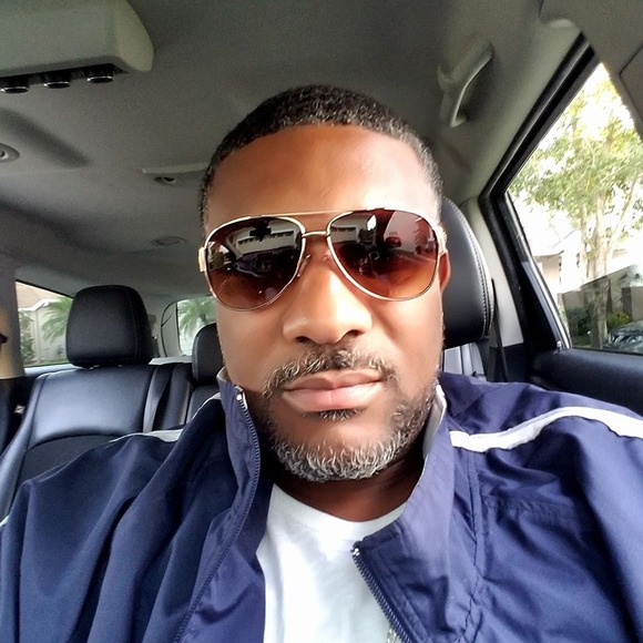 Profile Picture of Jay Roundtree (@questrulan06) on Poshmark