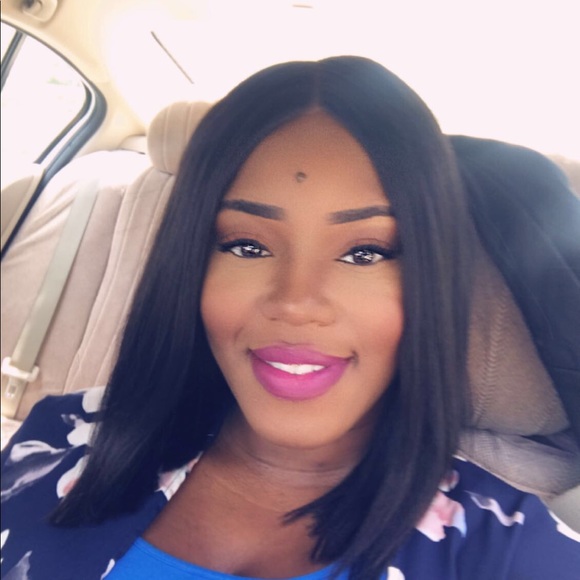 Profile Picture of Ayanna Derrickson (@yaya_d) on Poshmark