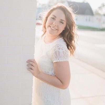 Profile Picture of Allie Simerman (@AllieHalllll) on Twitter