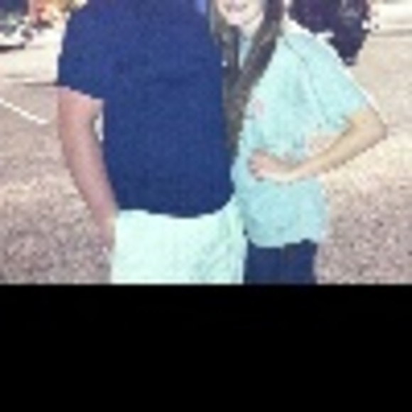 Profile Picture of Sally Carpender (@girlyque56) on Poshmark