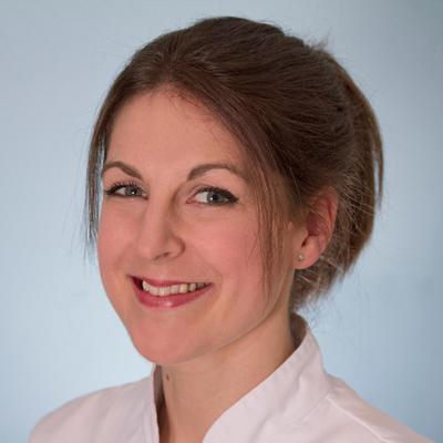 Profile Picture of Fiona Brook Cakes (@No_More_Tiers) on Twitter