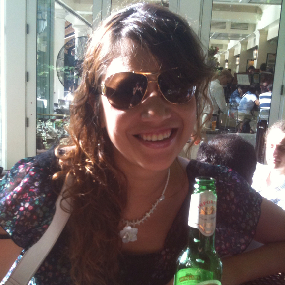 Profile Picture of Mirsa Medina (@muka) on Poshmark