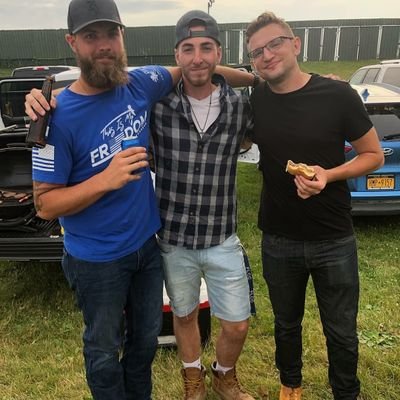 Profile Picture of Travis Daniel B (@taisdnl) on Twitter