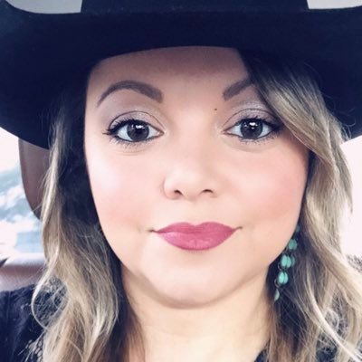 Profile Picture of Lisa Pratt (@lissypratt) on Twitter