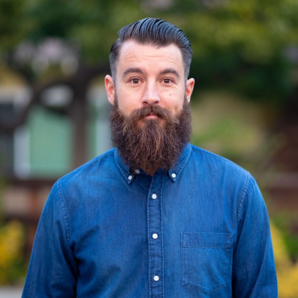 Profile Picture of Evan Finn (@finnlarge) on Poshmark