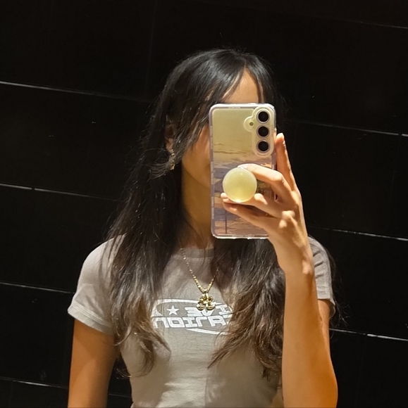 Profile Picture of Salena Albach (@salenaprem) on Poshmark