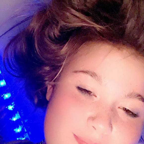 Profile Picture of Jayden Curtis (@jaydencurtis) on Poshmark