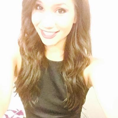 Profile Picture of Cassandra Castillo (@cascas94) on Twitter