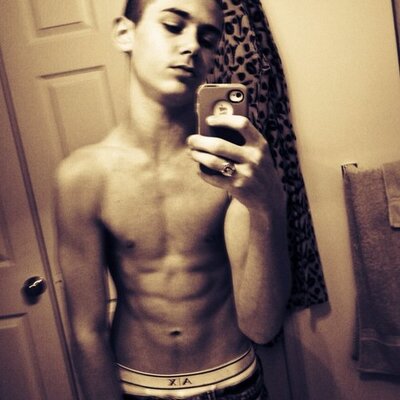 Profile Picture of Rowdy Joe Broadway (@dawboi) on Twitter