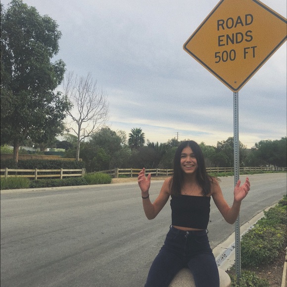 Profile Picture of Bianca Berrios (@bancaberr) on Poshmark