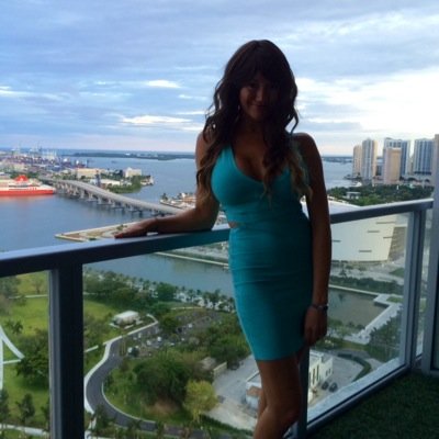 Profile Picture of Laura Gentry Reagan (@LauraReagan007) on Twitter