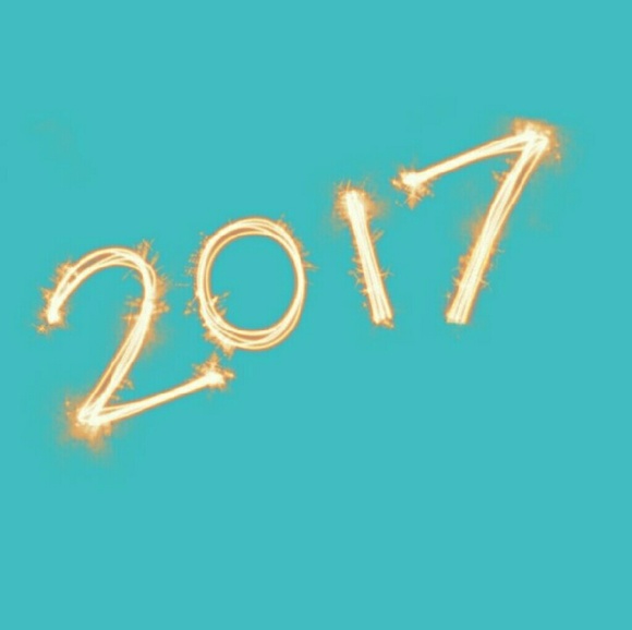 Profile Picture of Stacy Palmer (@stacybear1977) on Poshmark