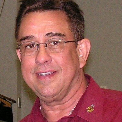 Profile Picture of Andrew Graff, LCSW (@agraff13) on Twitter