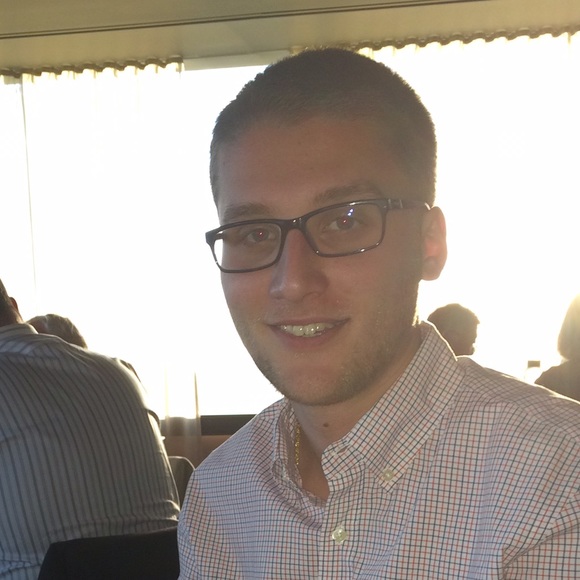 Profile Picture of Dan Laclair (@dwl51594) on Poshmark