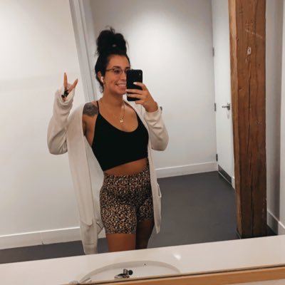 Profile Picture of Amanda Herman (@aherman_) on Twitter