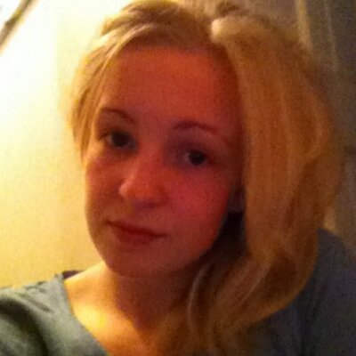 Profile Picture of Laura Beech (@laurabeech14) on Twitter