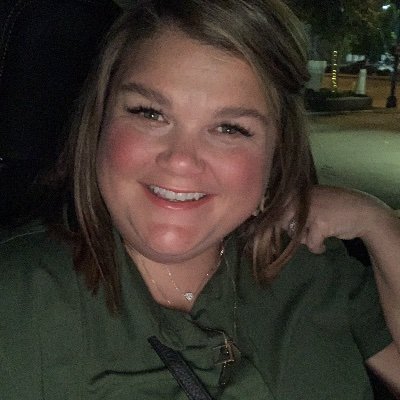 Profile Picture of Whitney Mullins (@Whitneyemullins) on Twitter