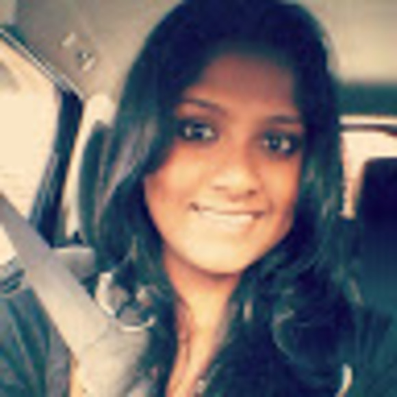 Profile Picture of Mihiri Meepegama (@mtmeepegama) on Poshmark
